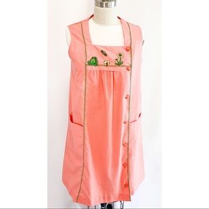 Vintage embroidery dress frog